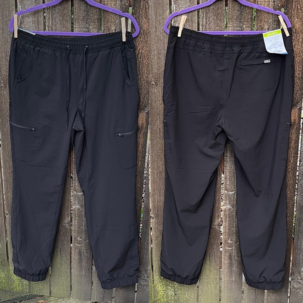 Eddie Bauer Wm’s Plaid Fleece Lined Cargo Pants in Black NWT Sz 10